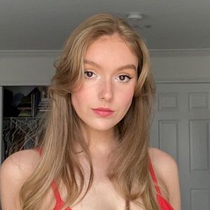 Meet your Posher, Scarlett